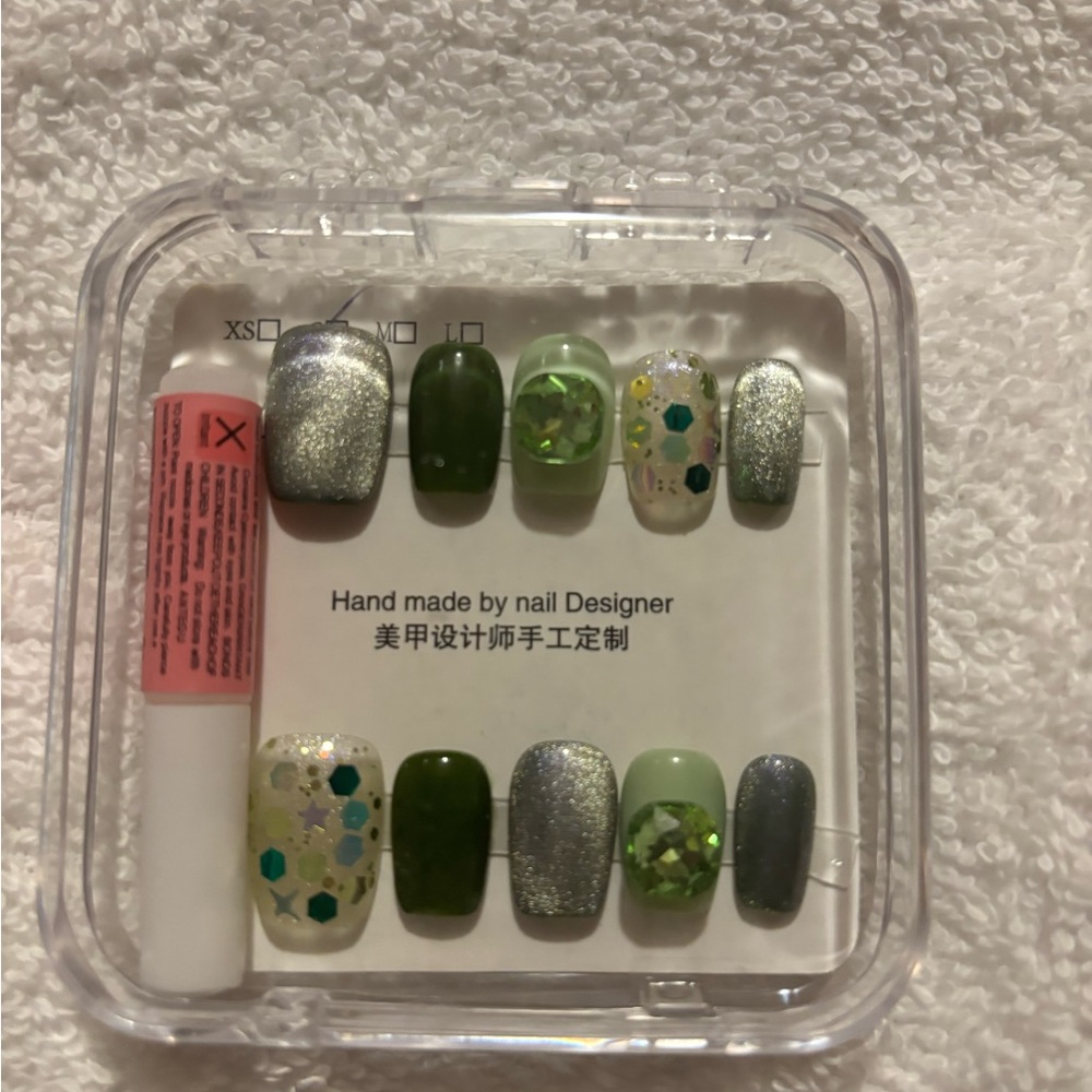 Press on nail bundle 12 set